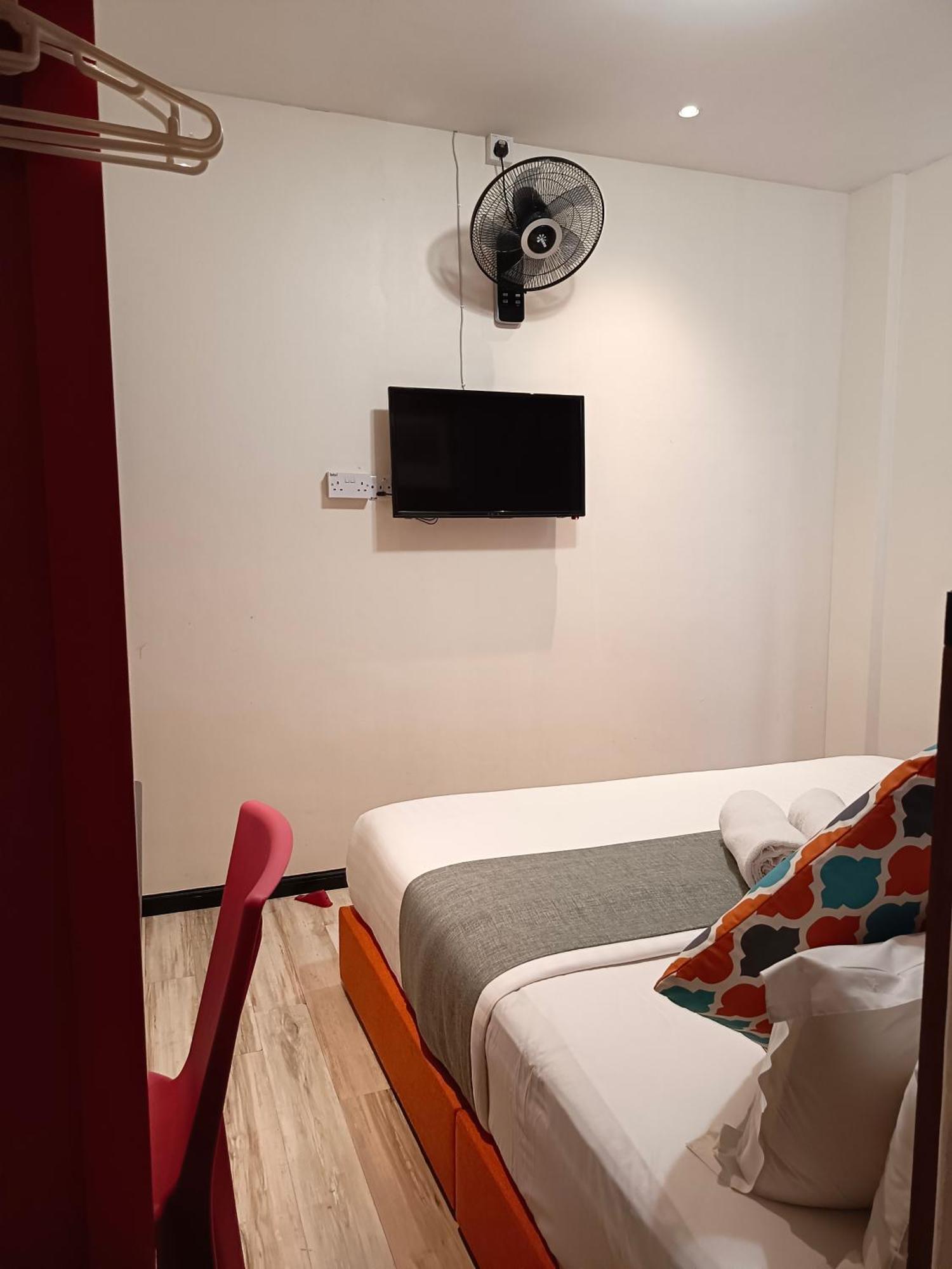 Beautiful Marigold Hotel 3*